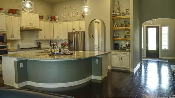 Castroville, TX 78009,137 Wagon Ln