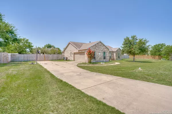 Hutto, TX 78634,304 rio grande