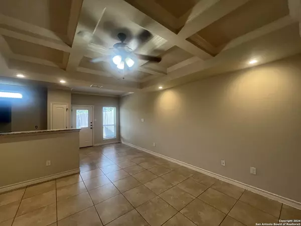 San Antonio, TX 78244-4469,7010 DONOVAN WAY UNIT 103