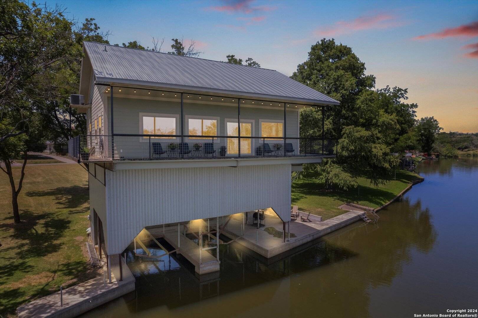 Horseshoe Bay, TX 78657,712 Sandy Harbor Dr.