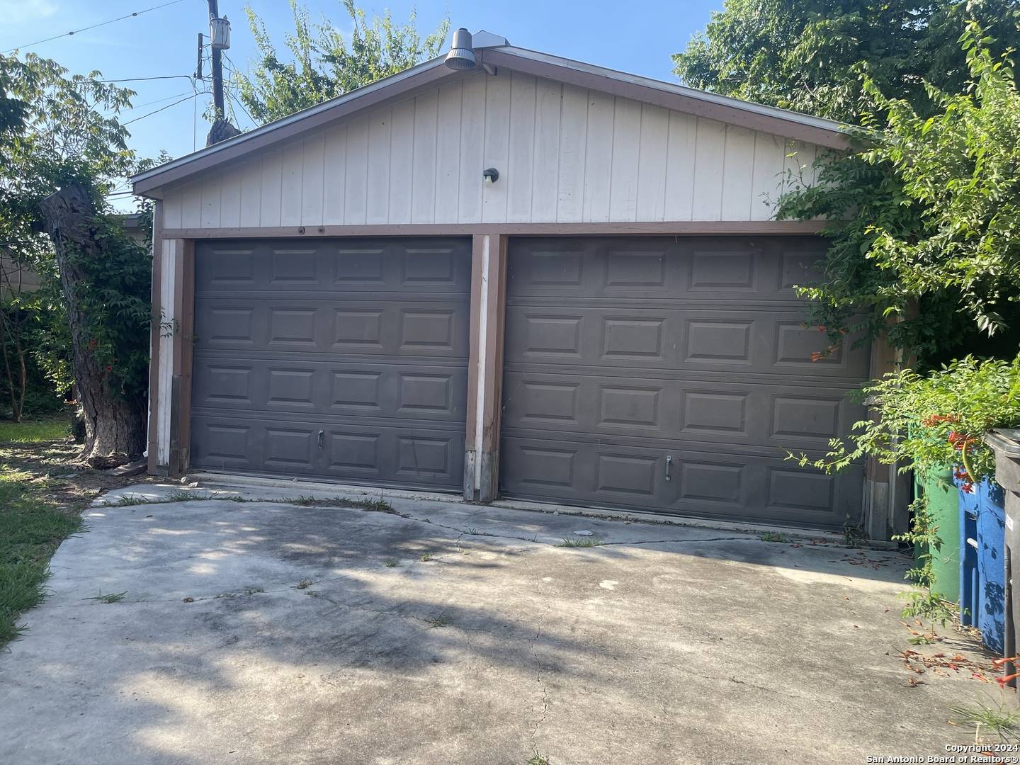 San Antonio, TX 78210-4203,1407 HICKS AVE