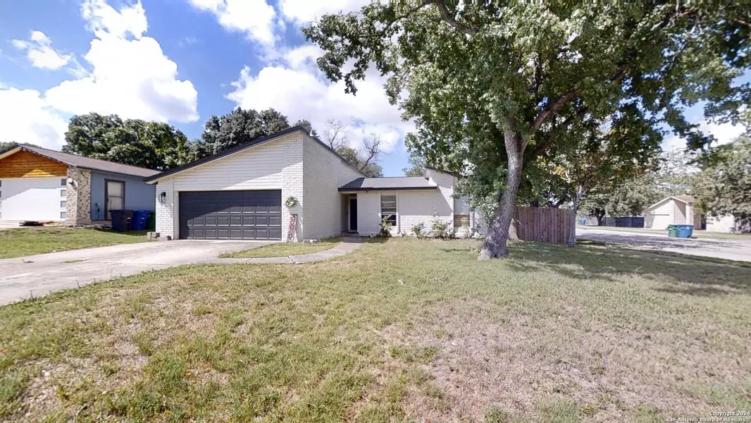 13835 Durwood St, San Antonio, TX 78233-4917