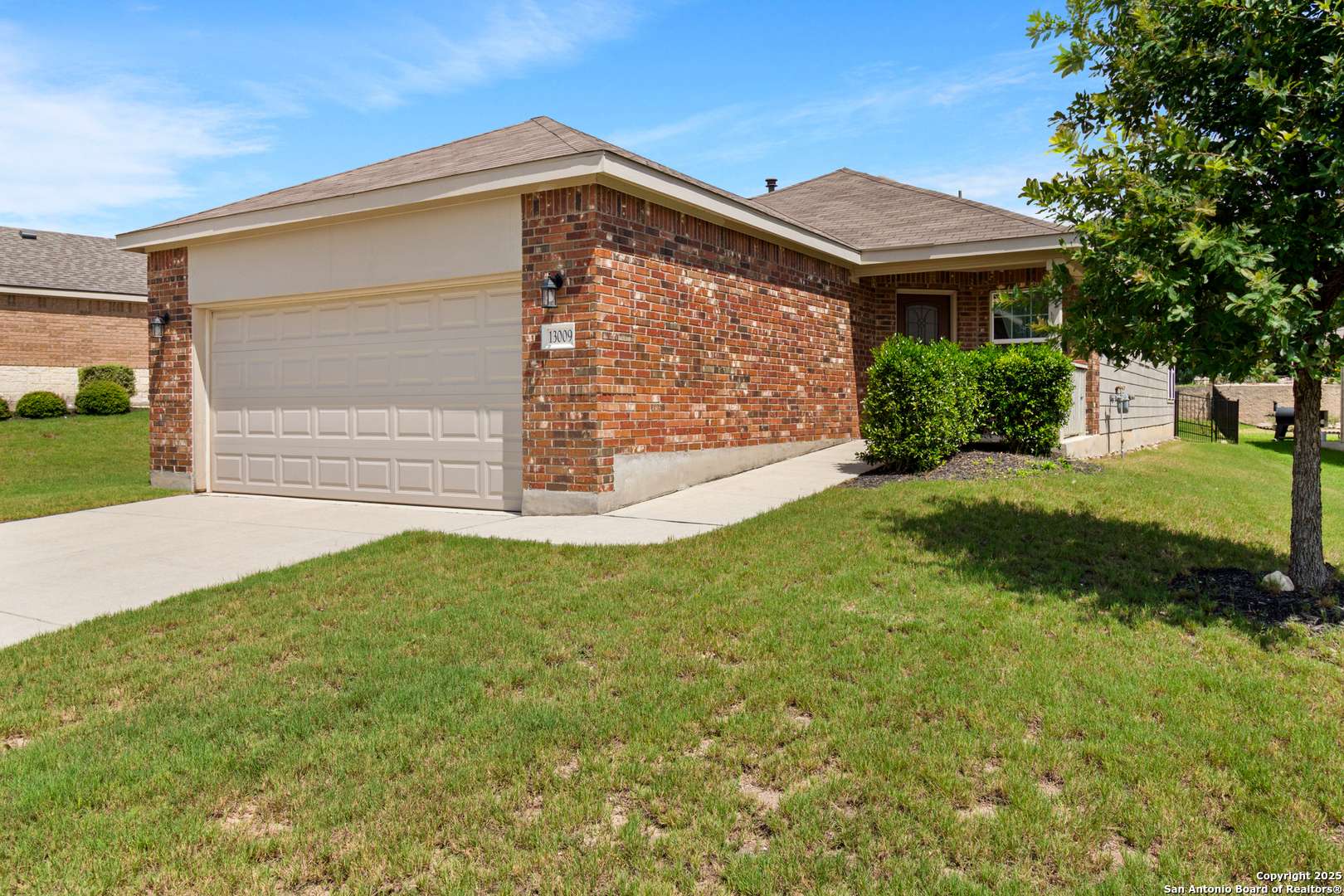 San Antonio, TX 78253-4569,13009 CACHE CREEk
