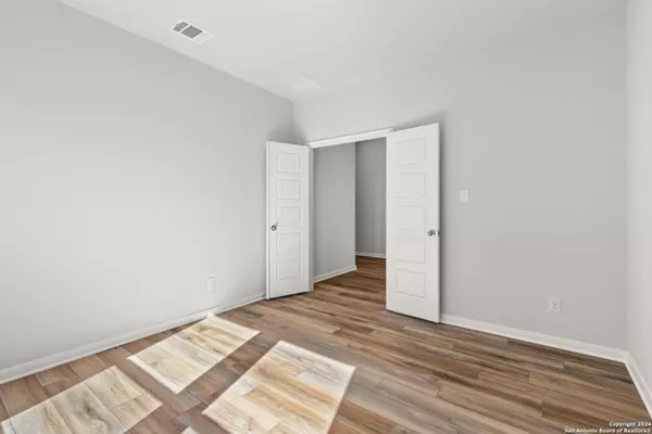 San Antonio, TX 78254,10824 Coppola