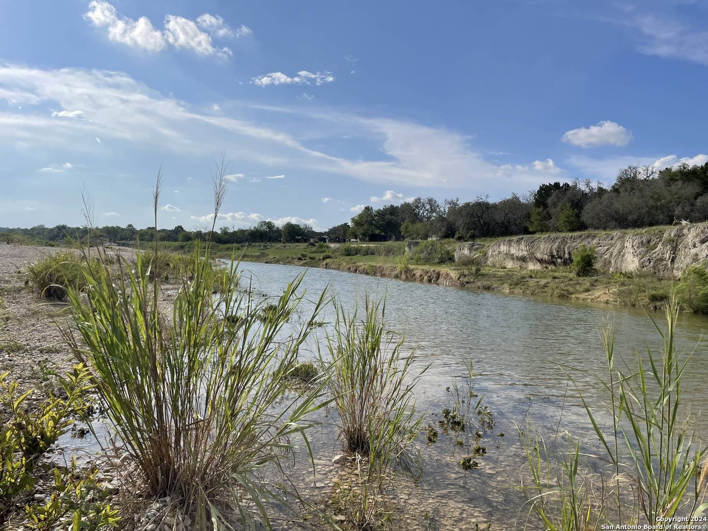 1040 LAKESHORE LAKESHORE, Bandera, TX 78003