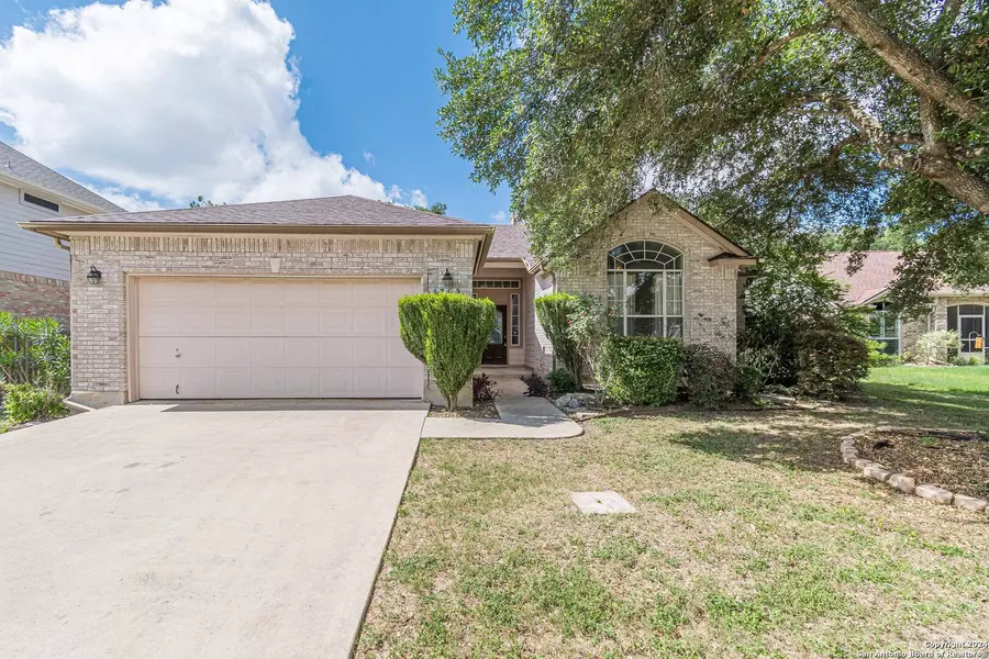 1763 OAK GLN, New Braunfels, TX 78132-3839