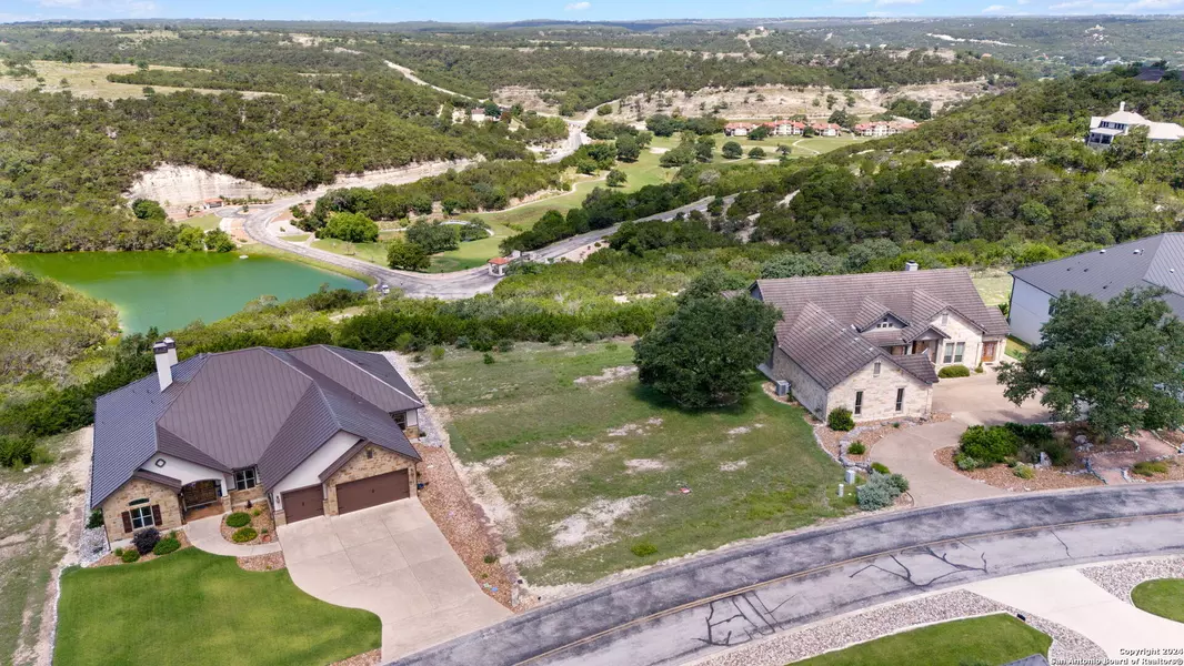 142 PARADISE PT, Boerne, TX 78006