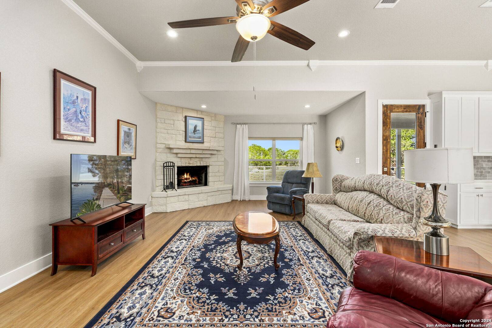 Pipe Creek, TX 78063-5817,1295 CIELO RIO DR
