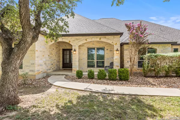 New Braunfels, TX 78132-4168,2718 Beaver Ln