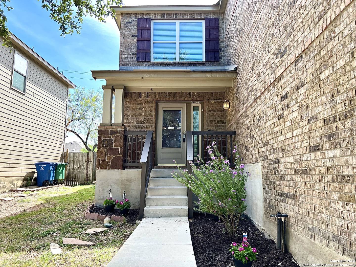 San Antonio, TX 78223-3996,8119 MONTE SECO