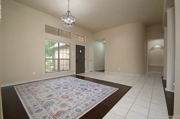 San Antonio, TX 78232-2634,2426 RIM OAK