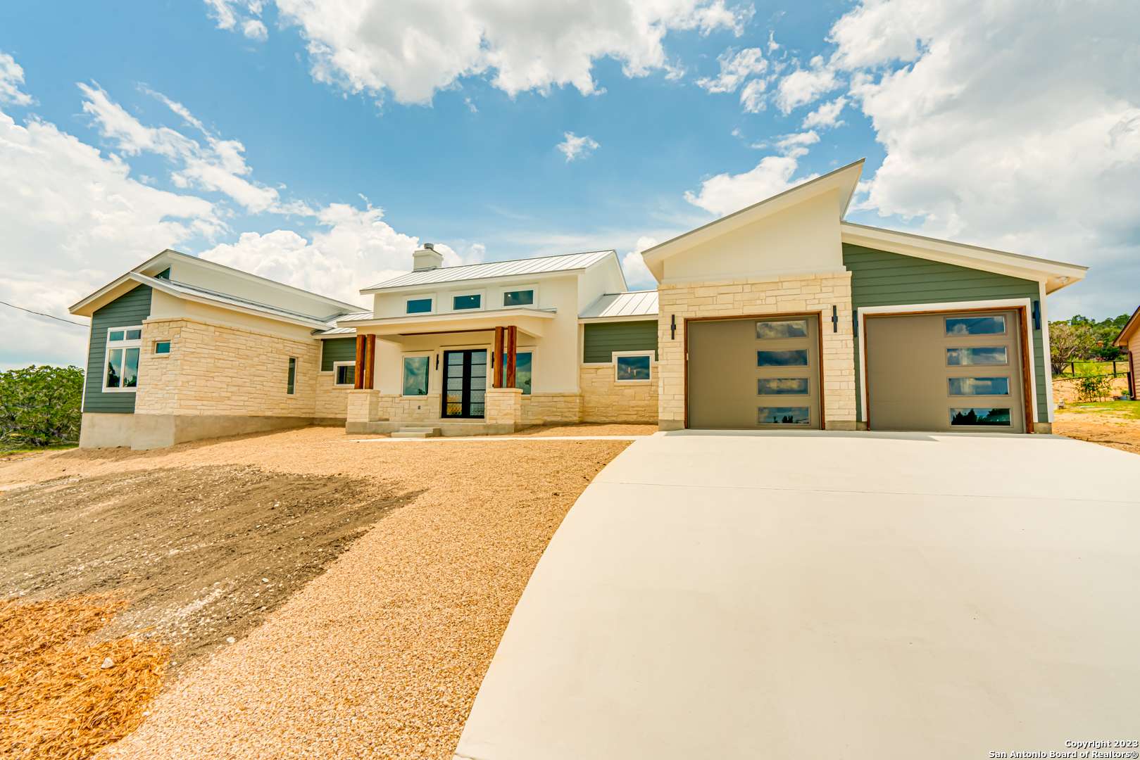 429 Eagle Ln, Fischer, TX 78623