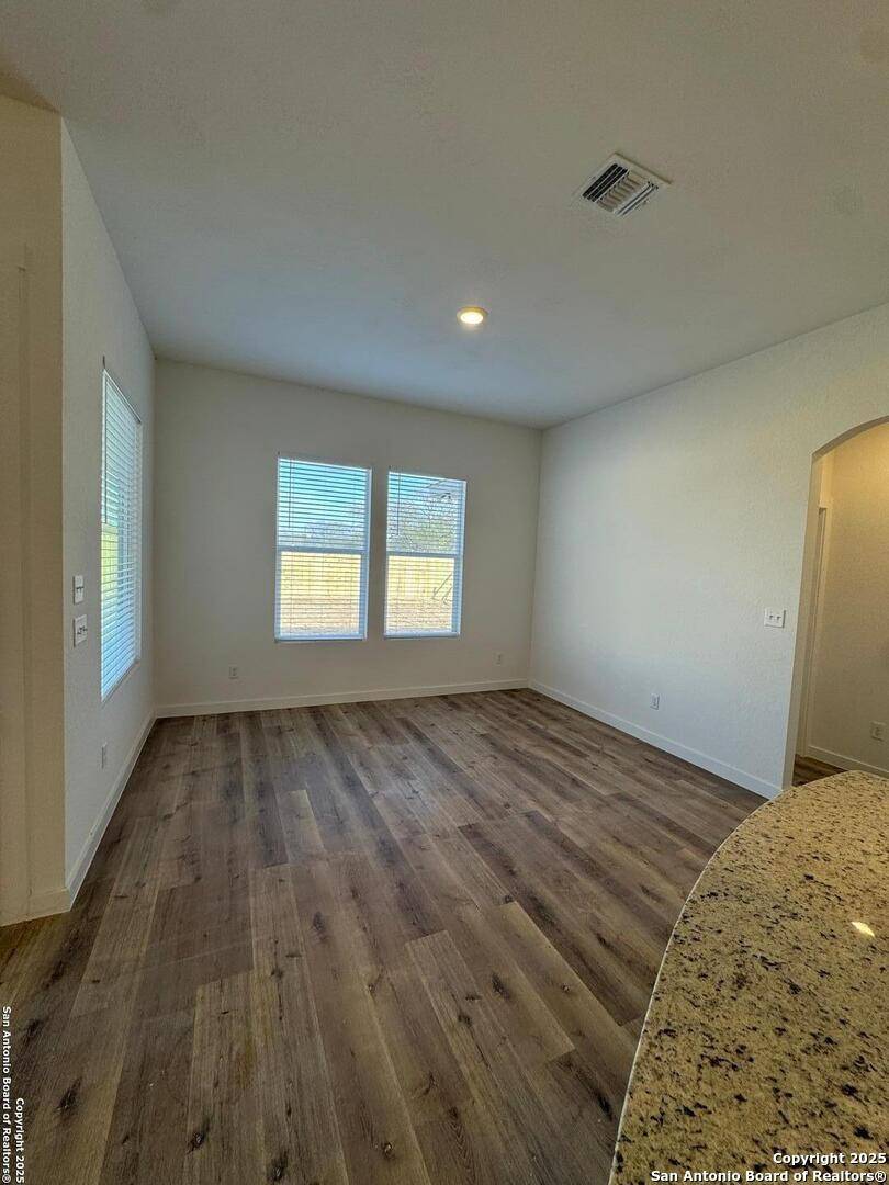 Three Rivers, TX 78071,2002 Owens Ave