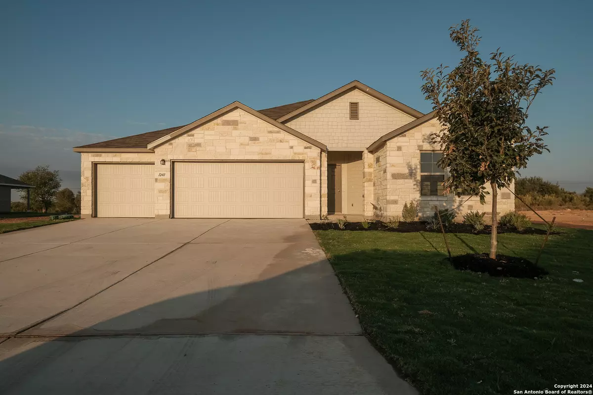 San Antonio, TX 78002,12411 Autumn Way