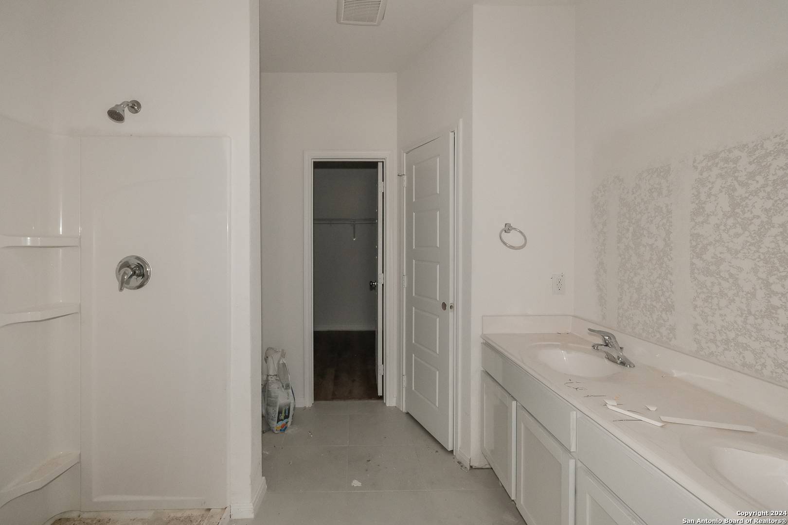San Antonio, TX 78219,815 Laurel Run