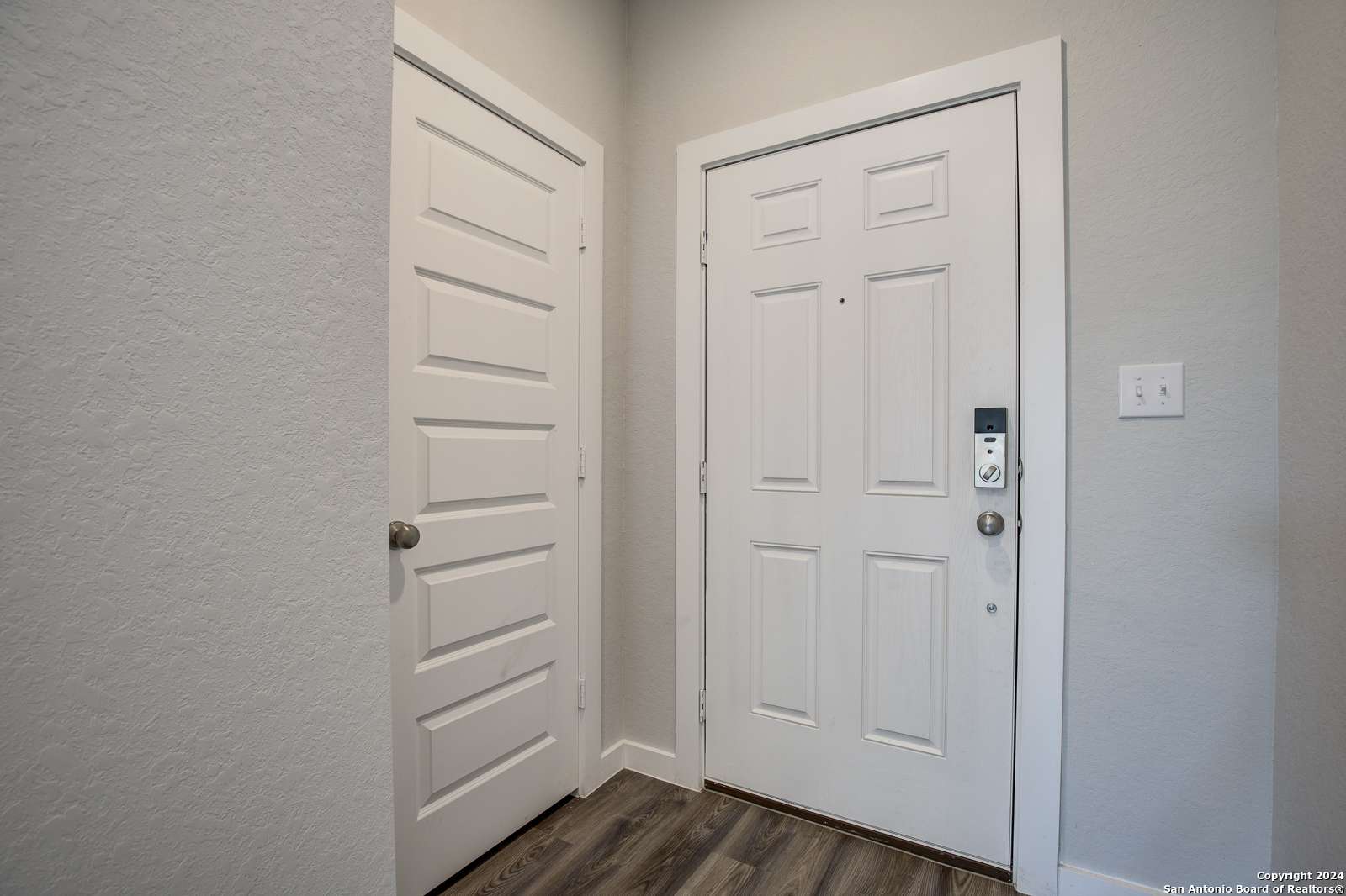 San Antonio, TX 78222,5710 Topaz Way