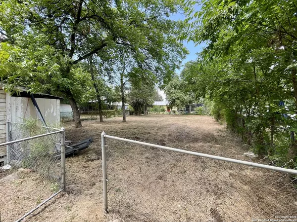 San Antonio, TX 78225-2353,343 SIMS AVE