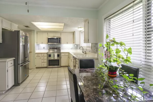 Seguin, TX 78155-4044,144 Oldtowne Rd