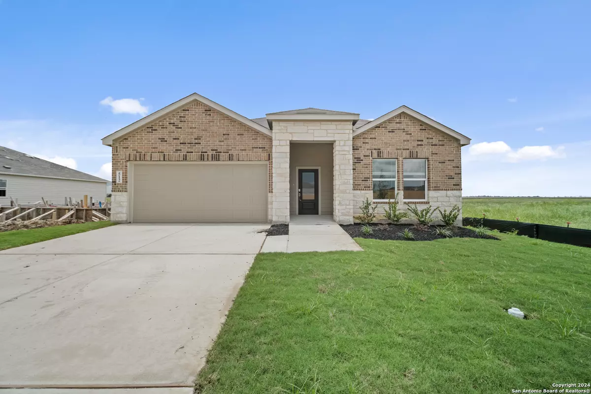 Seguin, TX 78155,512 Cordova Terrace