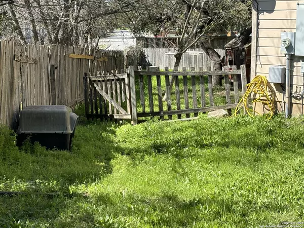 San Antonio, TX 78250-7224,8830 RIDGEFRONT