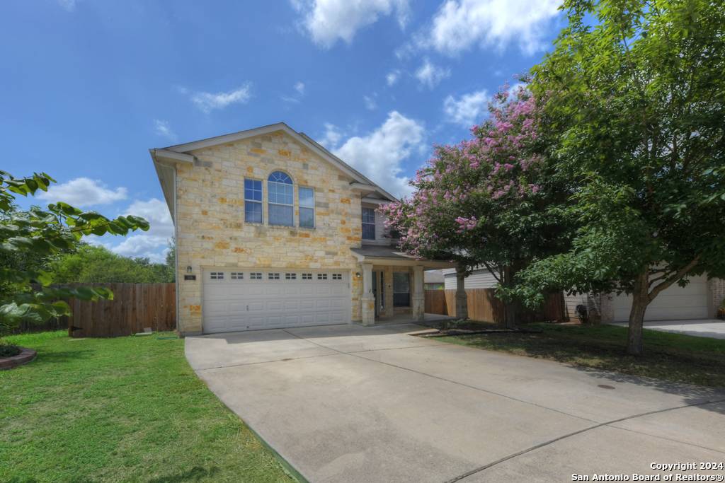 516 MARLIN CIR, New Braunfels, TX 78130-9126