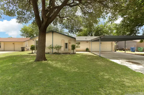 4334 GREYSTONE DR, San Antonio, TX 78233-6934