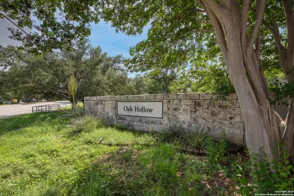 2470 Oakline Drive, San Antonio, TX 78232