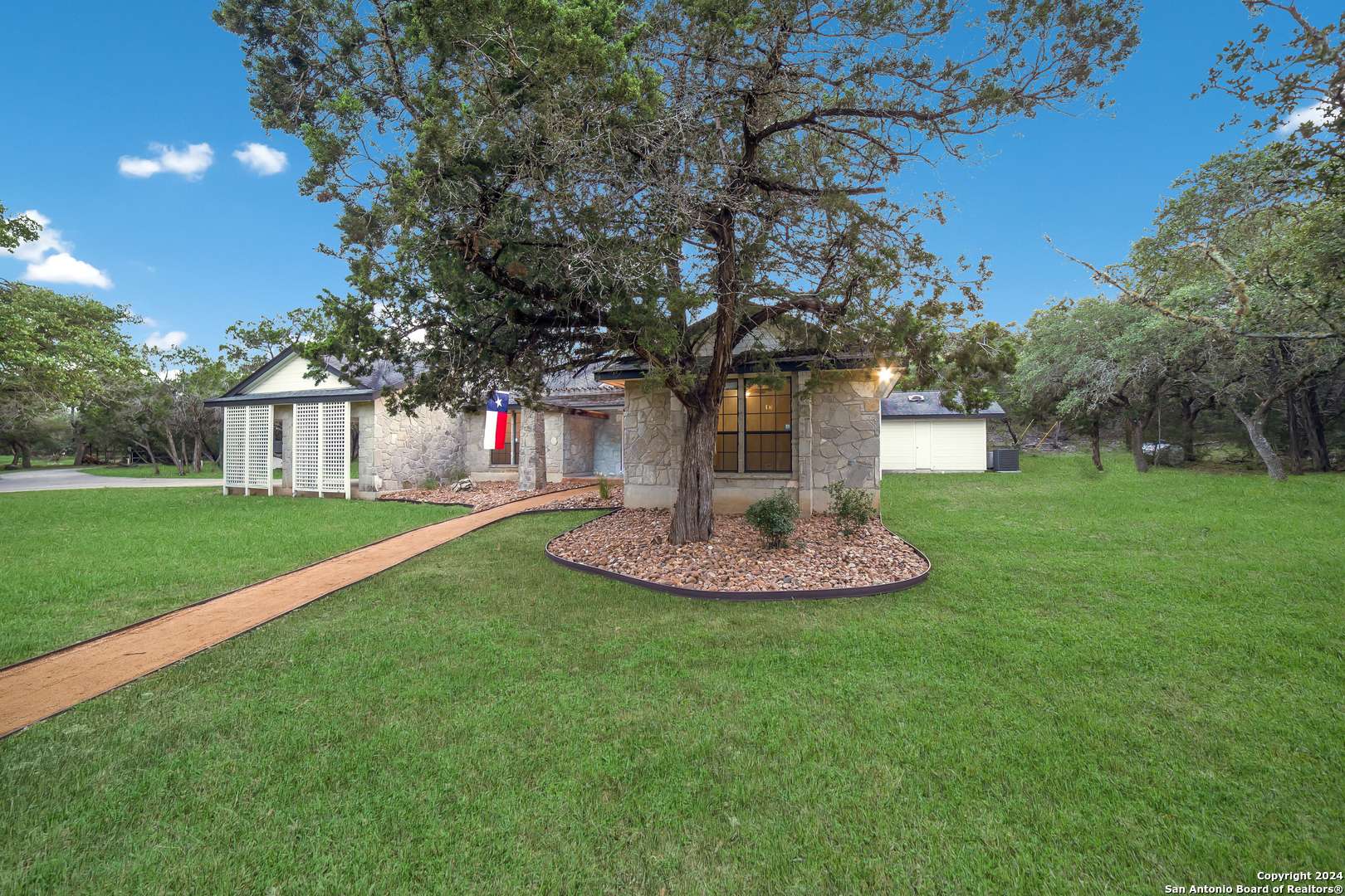 Bulverde, TX 78163-2916,781 STONEY RIDGE RD