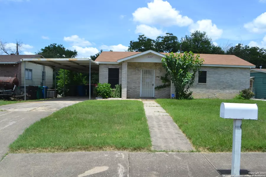 327 FELPS BLVD, San Antonio, TX 78221-3538