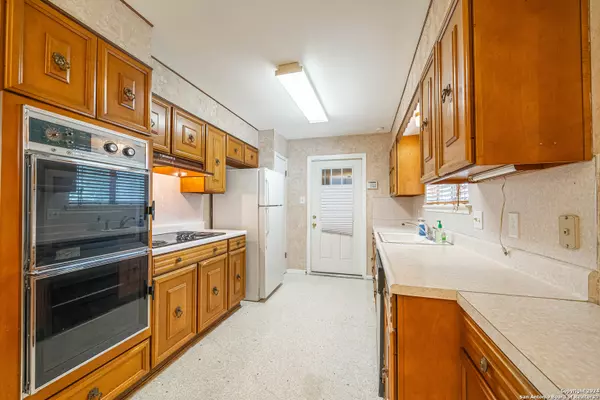 San Antonio, TX 78229,5419 Ben Hur