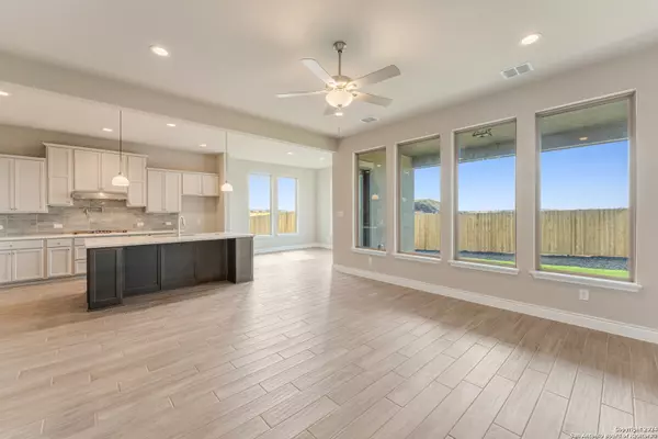 New Braunfels, TX 78130,508 Lac Du Ciel Pl