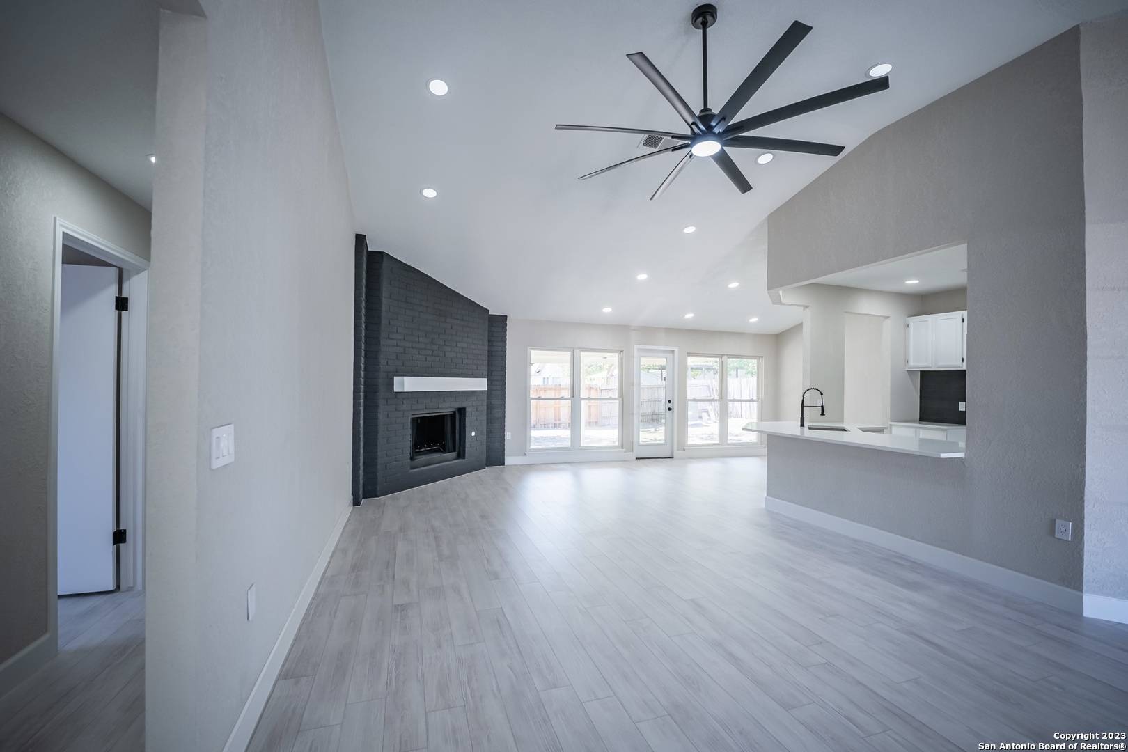 8026 Deadwood Rdg, Converse, TX 78109