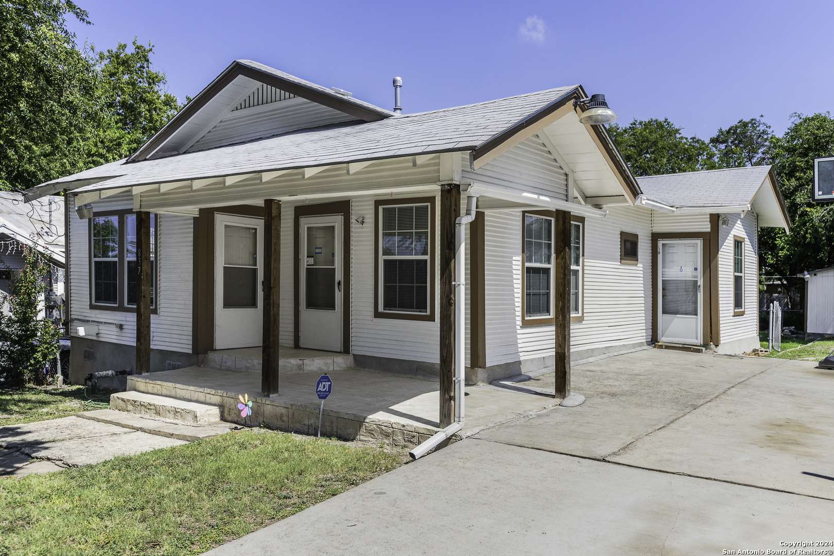 San Antonio, TX 78210-2258,837 WESTFALL AVE