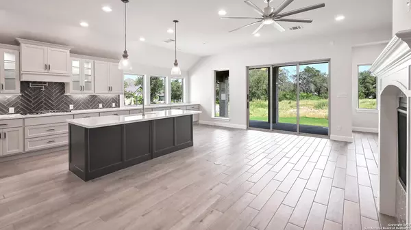 New Braunfels, TX 78132,677 Inner Path