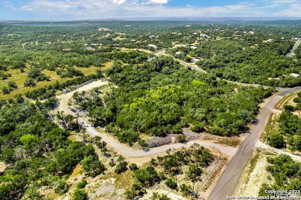 472 stallion estates, Spring Branch, TX 78070