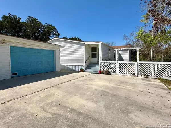 Canyon Lake, TX 78133-3512,588 ROUSEY DR