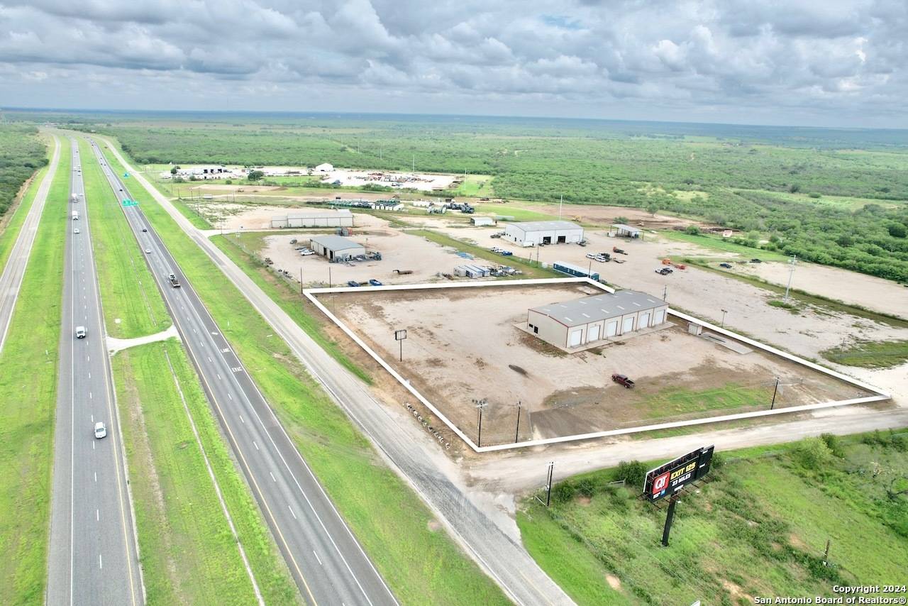 Pleasanton, TX 78064,43 Pullin