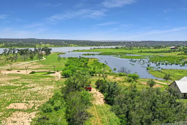 281 chimney cove, Marble Falls, TX 78654