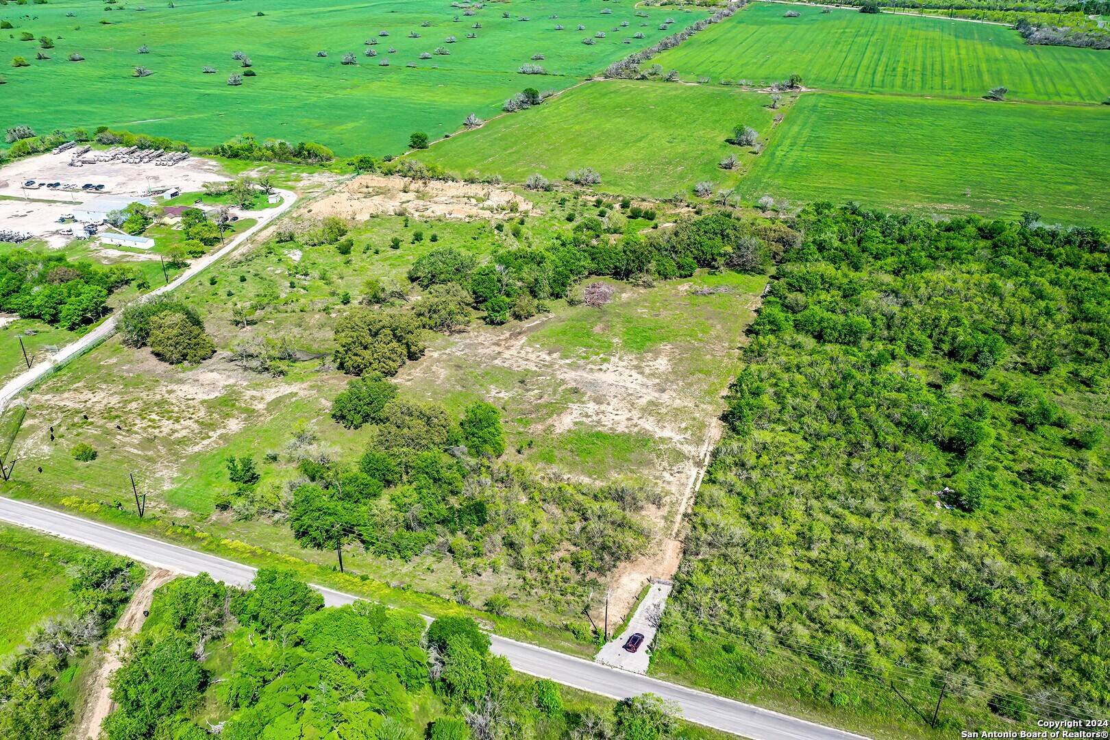 17520 JACKEL RD, Von Ormy, TX 78073-3480