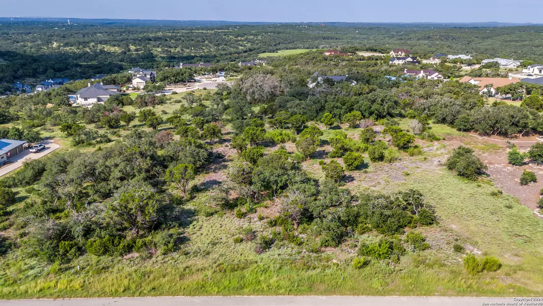 5889 VERDEN RDG, New Braunfels, TX 78132-2951