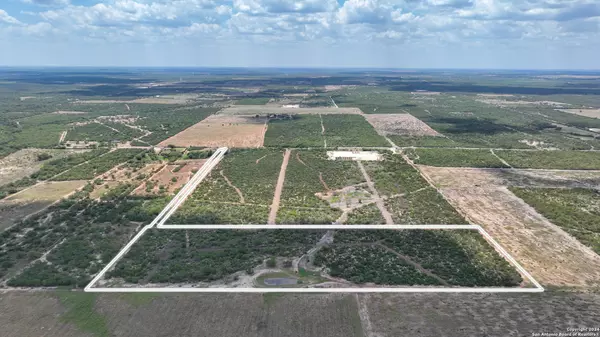 Jourdanton, TX 78026,004 CR 340