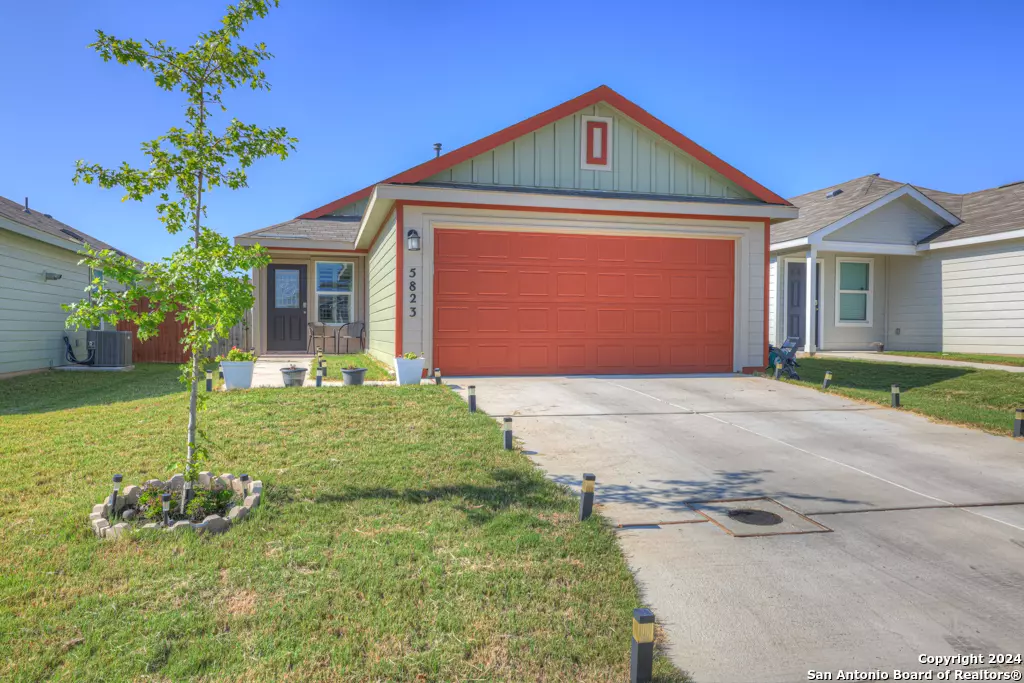 Seguin, TX 78155-3244,5823 ANTONIO PL