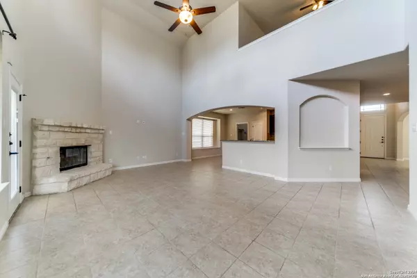 Boerne, TX 78006-2730,111 DOVETAIL ST