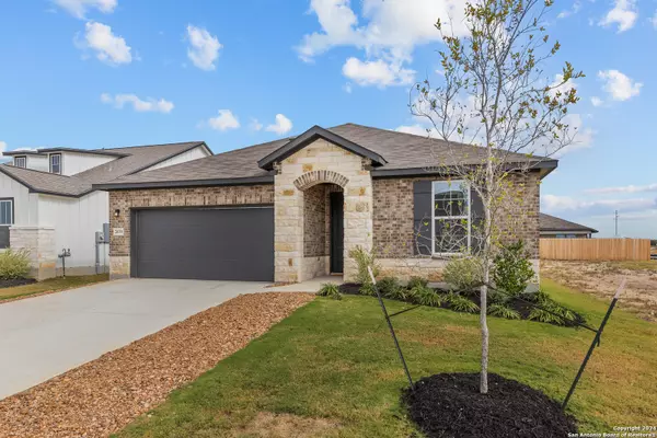 New Braunfels, TX 78130,2039 Newforest Peak