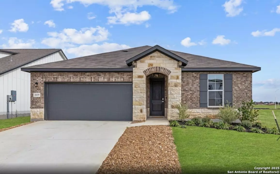 New Braunfels, TX 78130,2039 Newforest Peak