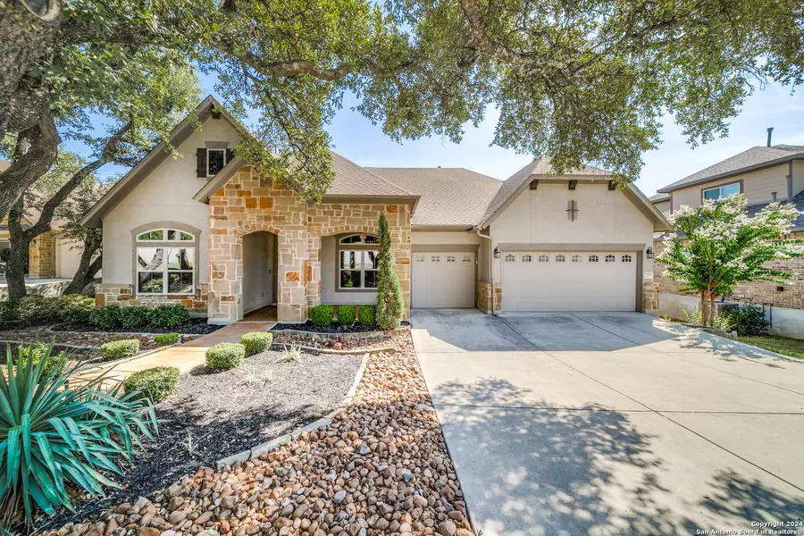 28710 Front Gate, Fair Oaks Ranch, TX 78015-4495