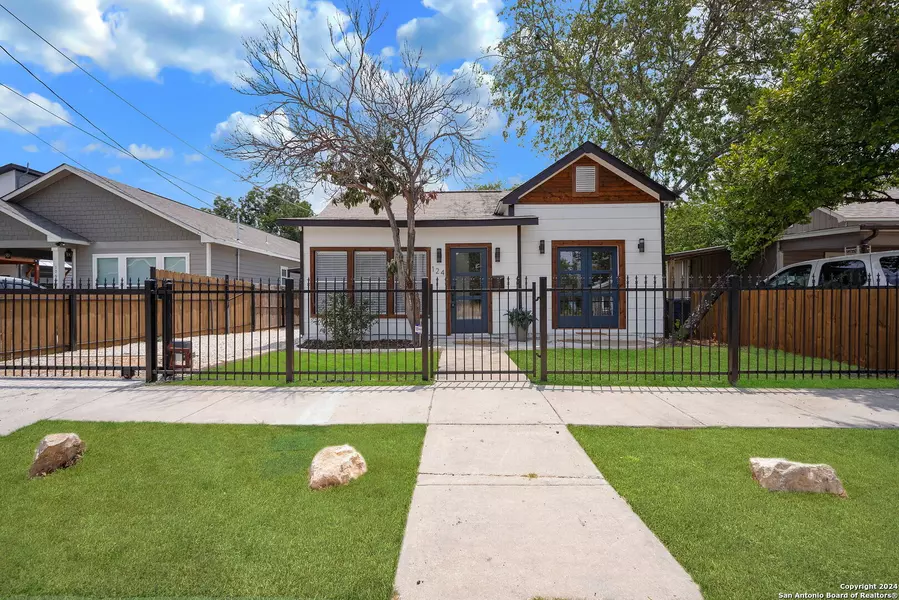 124 UTAH ST, San Antonio, TX 78210-2052