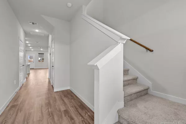 New Braunfels, TX 78130,4333 Danforth Street
