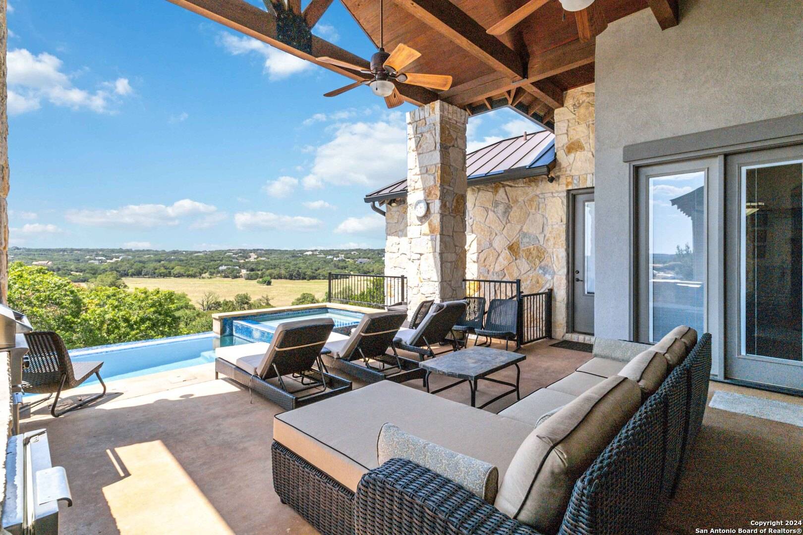 Canyon Lake, TX 78133-4876,2204 SIERRA MADRE