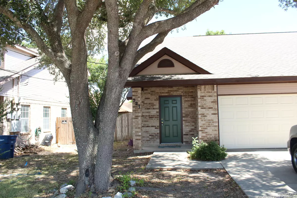 New Braunfels, TX 78130-2340,321 Briarbend Dr UNIT 321